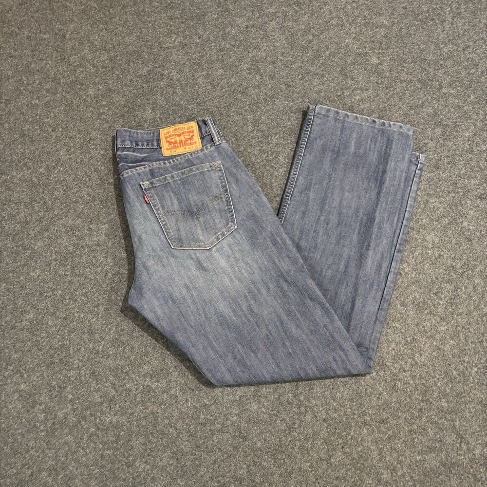 Levi's 514 Jeans Men's Size 36x32 Medium Wash Blue Denim Straight Fit